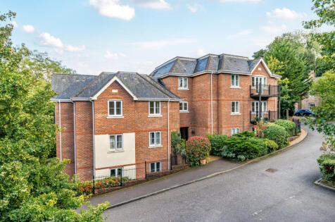 Baden Powell Court, Charterhouse Road, Godalming, Surrey, GU7