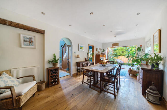 1355500-1-68d12ef...