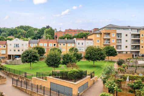 Catteshall Lane, Godalming, Surrey, GU7