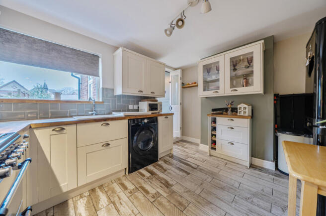 1404088-19-6970cc...