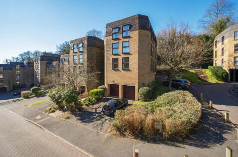 Chapel Fields, Charterhouse Road, Godalming, Surrey, GU7