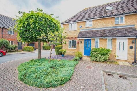 Pochard Close, St. Marys Island, Chatham, Kent, ME4