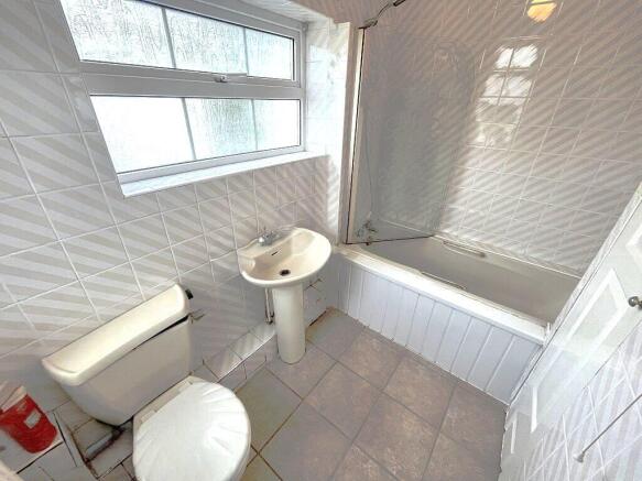 bathroom2