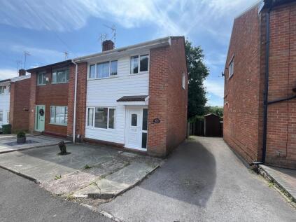 Dan Yr Allt Close, Rhydyfelin, Pontypridd
