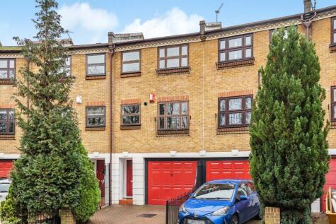 Albemarle Park, Albemarle Road, Beckenham, BR3