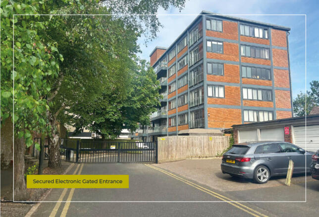 Screenshot 2025-0...