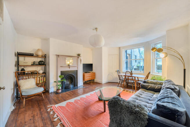 1395976-11-695d0e...