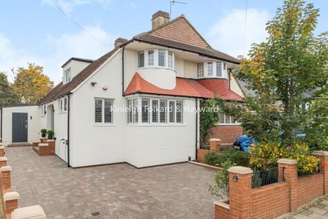 Treewall Gardens, Kent, BR1