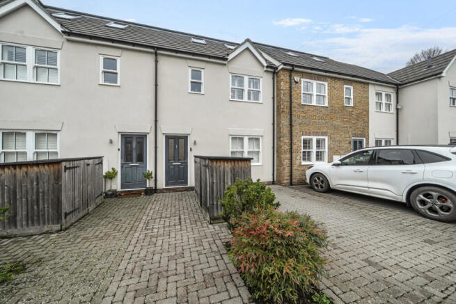 1402944-17-697747...