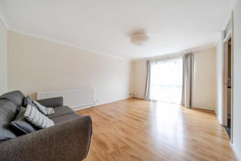 Ravensmede Way, Chiswick, London, W4