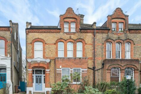 Crouch End - 3 bedroom flat for sale