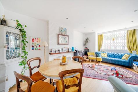 Lothair Road North, Finsbury Park, London, N4