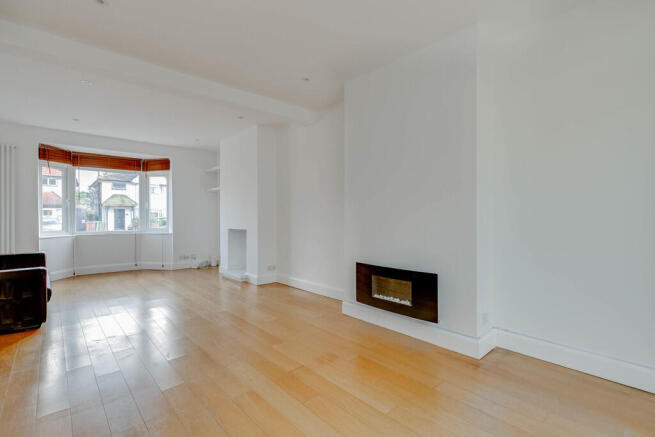 22 Blacklands Roa...