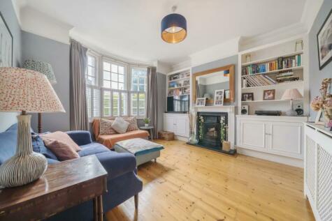 Earlsfield - 2 bedroom maisonette for sale