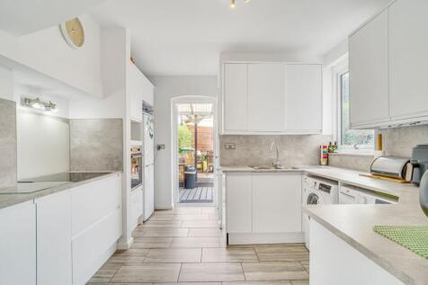 Swaby Road, Earlsfield, SW18