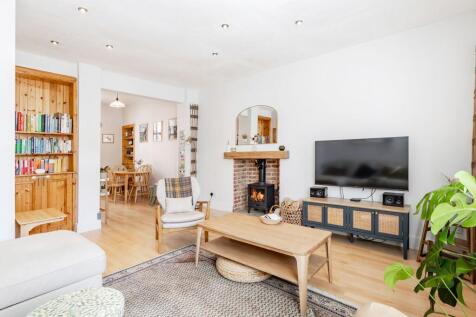 Midhope Place, Winchburgh, EH52