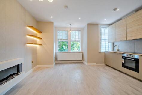 Ellingham Road, London, W12