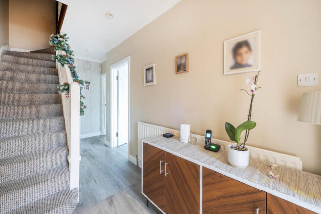 1393757-1-69490f6...