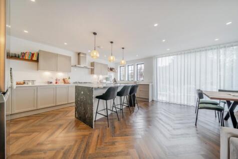 Hilldown Road, Hayes, Bromley, BR2