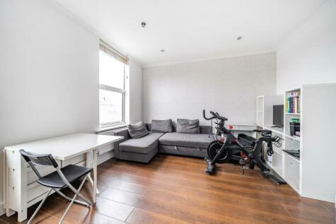 Hither Green - 2 bedroom flat for sale