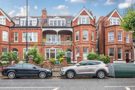 Queens Avenue, Muswell Hill, London, N10