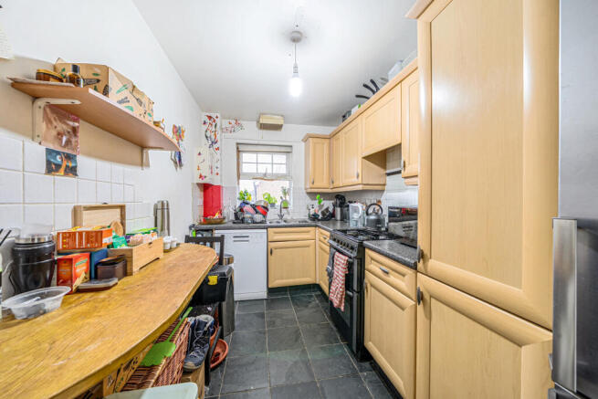 1393042-12-694405...