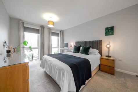 Enterprise Way, London, SW18