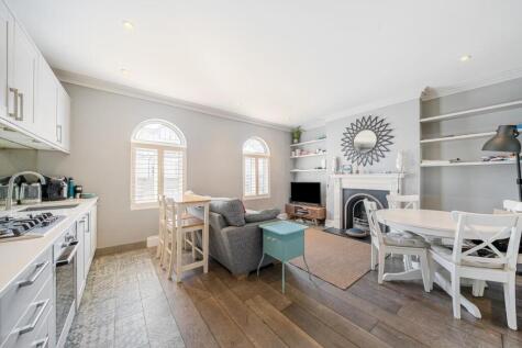 Replingham Road, Southfields, London, SW18