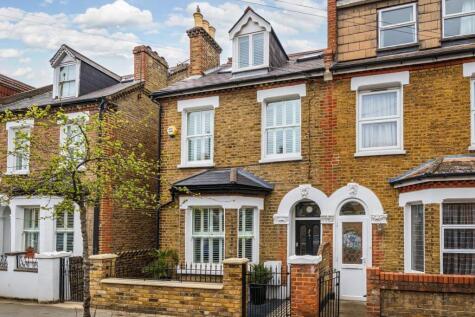 Balvernie Grove, London, Southfields, SW18