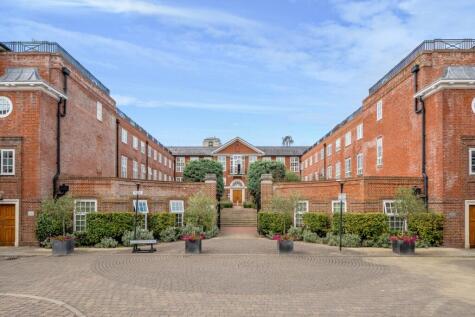 Arcadian Place, Southfields, London, SW18