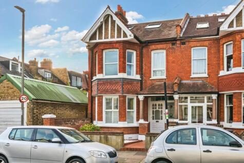 Gartmoor Gardens, London, SW19