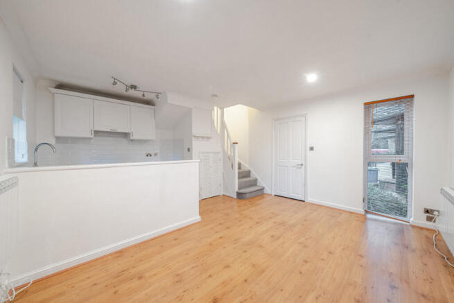 1397241-2-6968bee...