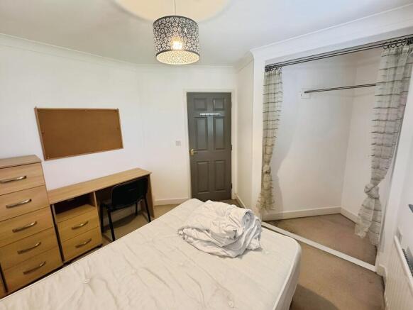 4c36512e-9d7d4bcb...