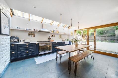 Birkbeck Place, West Dulwich, London, SE21