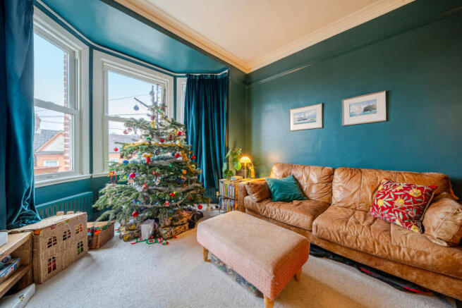 1394221-9-6943ee6...