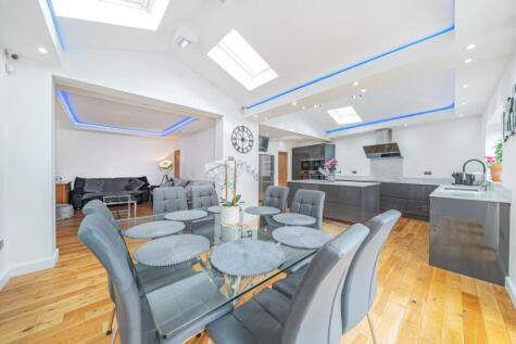 Sylvan Way, West Wickham, Kent, BR4