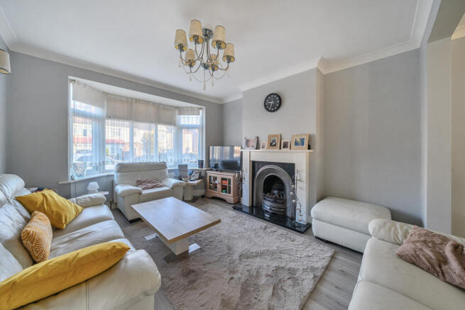 1404701-11-6979da...