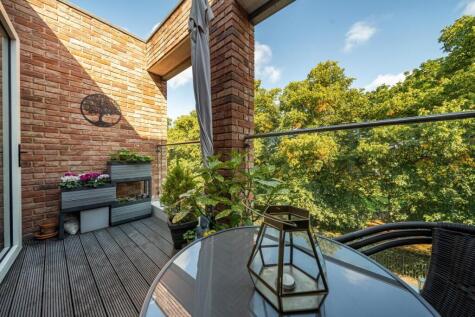 Quicks Road, Wimbledon, London, SW19