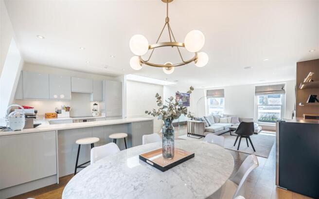 Collingham Place 3_41-10.jpg