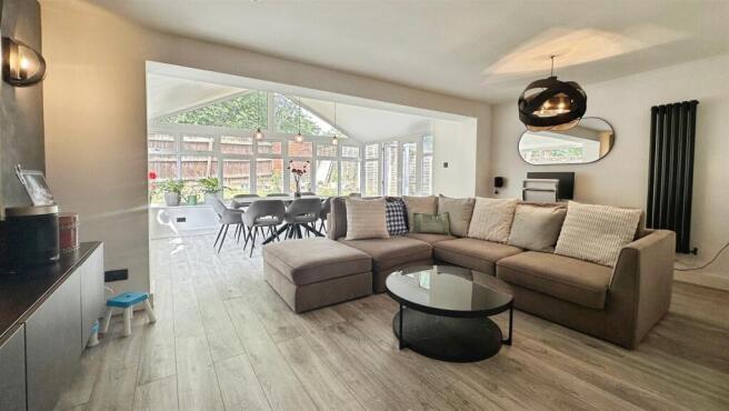 3ec8b343--4E44-A0B5-A299420BBD4D-16722-0000054FAC6