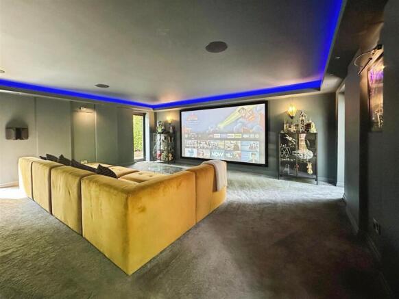 344a5c4b--4F6D-A598-553B48C611F6-46764-00000FF071E