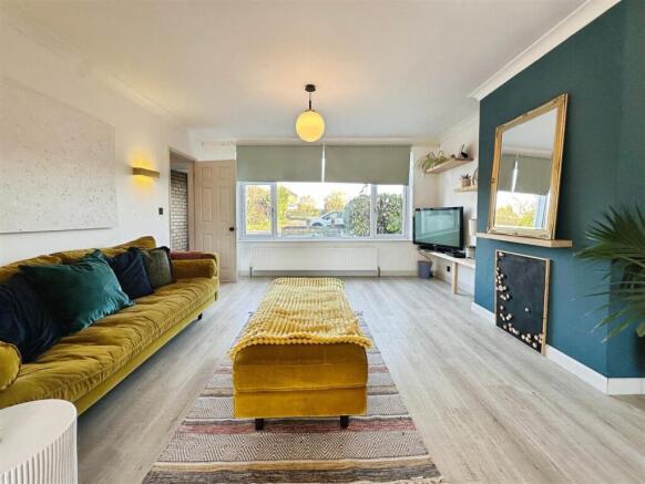 1b9c2342--4735-8463-1C00A4DB65A2-69919-00002CFF875