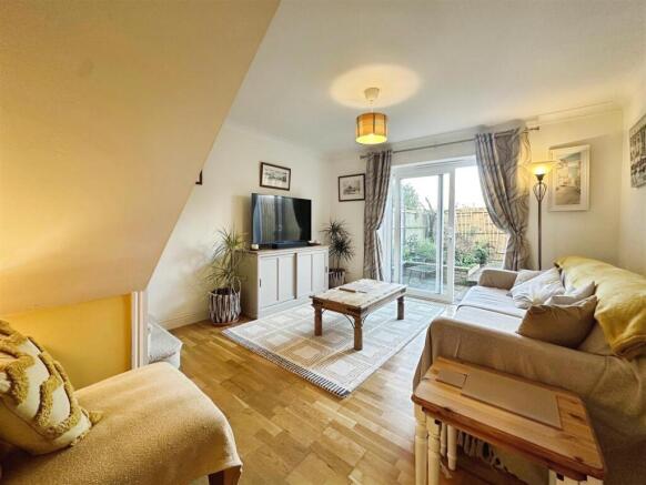 893913cf--40D7-B983-42A08AF04C81-29143-000008DDA37