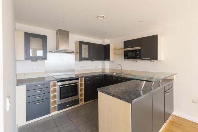 Kitchen ()