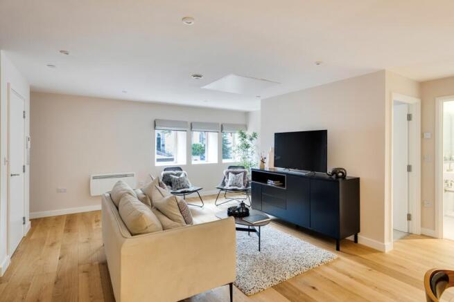 Living room ()