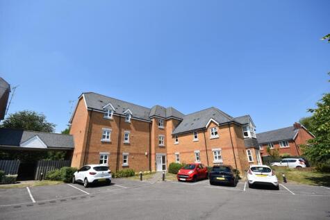 22 Heol Treforys, Penarth, CF64 3RE