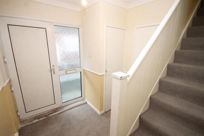 ENTRANCE HALLWAY