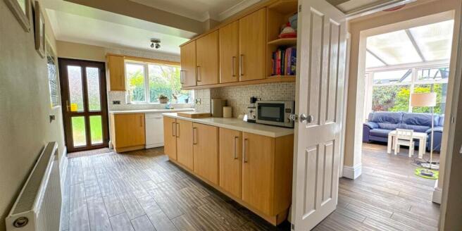 Pallett Drive - Image-8.jpg