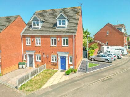 Portreath Drive, Nuneaton, CV11