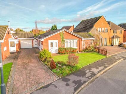 Thornhill Drive, Nuneaton, CV11